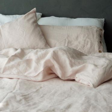 Pościel z lnu perłowy róż z guzikami IL LETTO